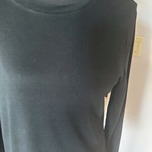 Merona black long-sleeve T-shirt.